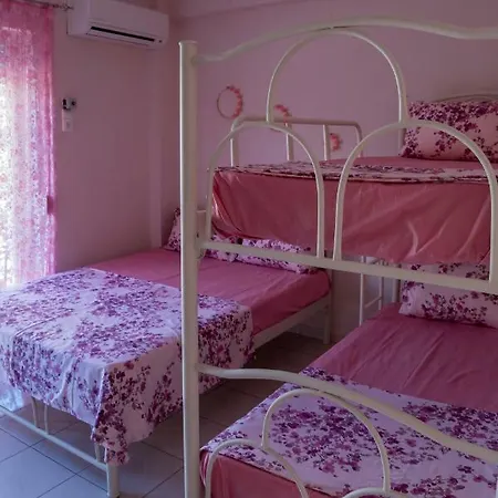 Irini Hotel *